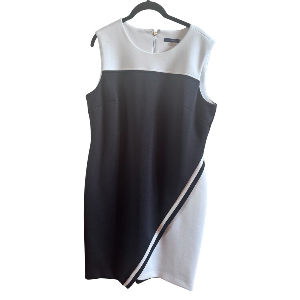 Tommy Hilfiger Sleeveless Black White Colorblock Asymmetrical Sheath Dress Size
